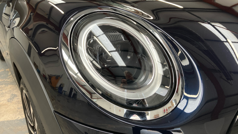 MINI Hatchback 1.5 Cooper Exclusive 3dr Auto Petrol Hatchback